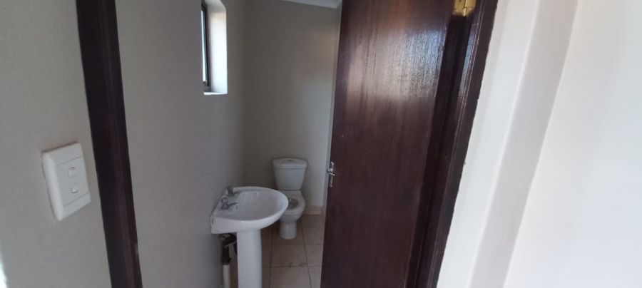 3 Bedroom Property for Sale in Universitas Free State